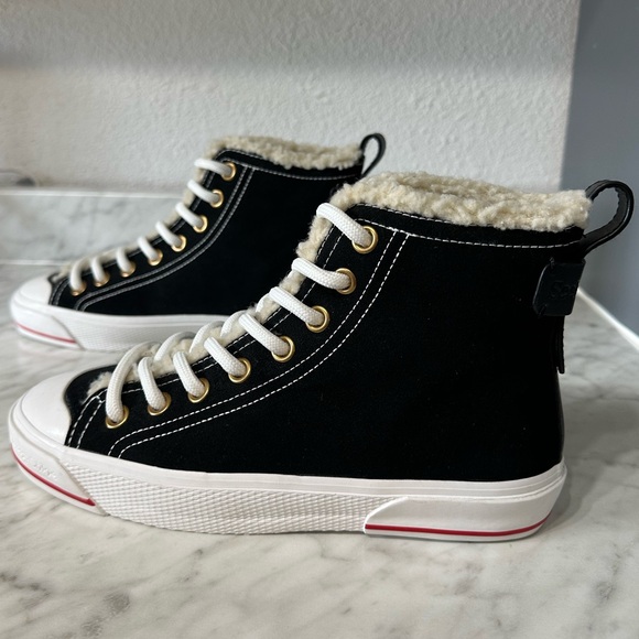 See by Chloé Aryana trainers
Black high-top suede sneakers - Picture 4 of 10